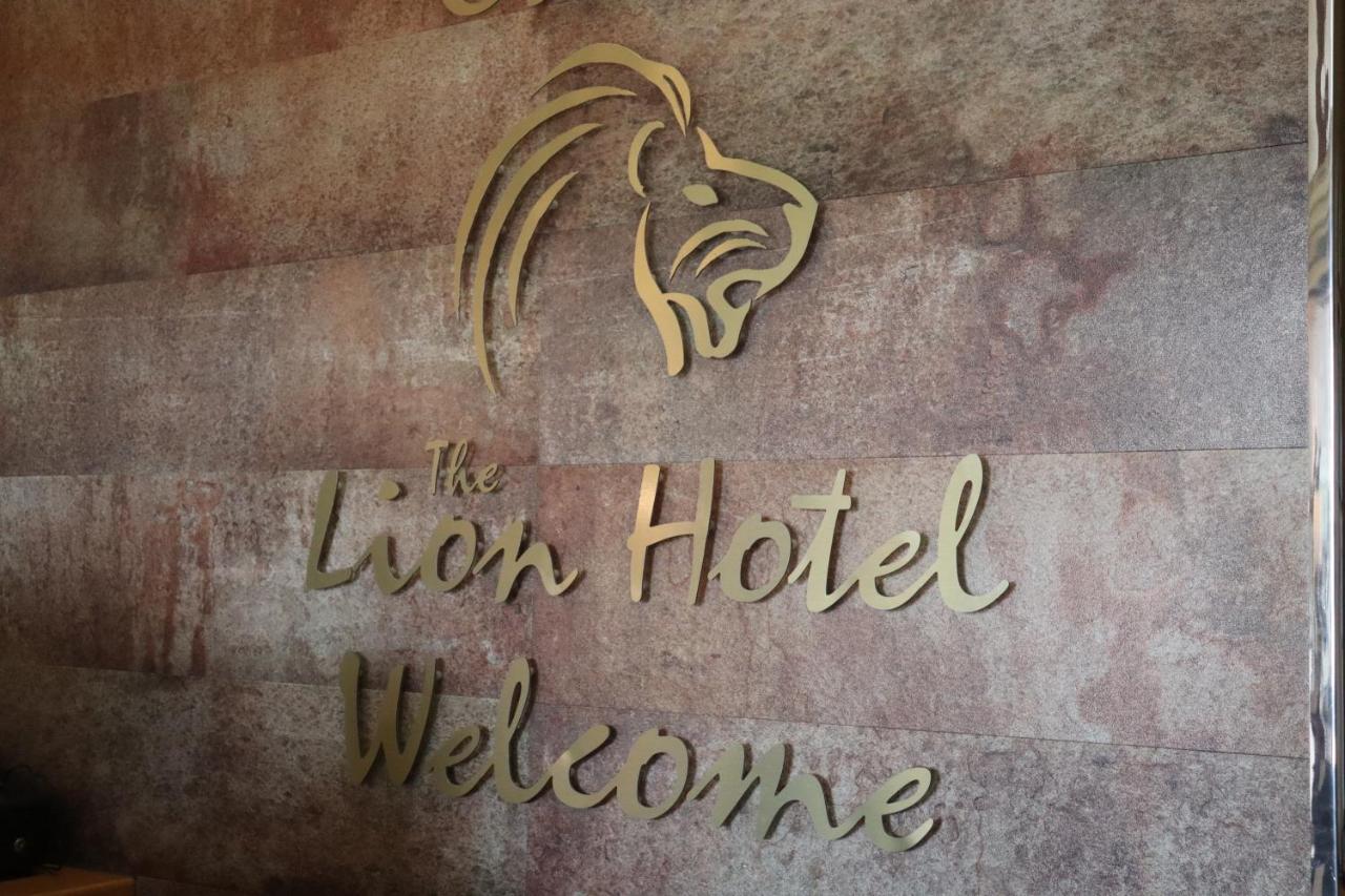 Lion Hotel & Studio Apartments Criccieth Exteriör bild